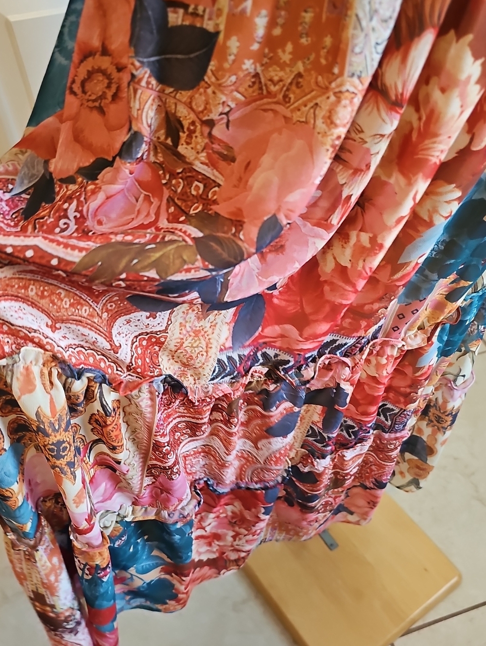 Chico's Patchwork Floral Paisley Maxi Dress Womens Size 8 M Boho Chiffon Tiered - Picture 4 of 6